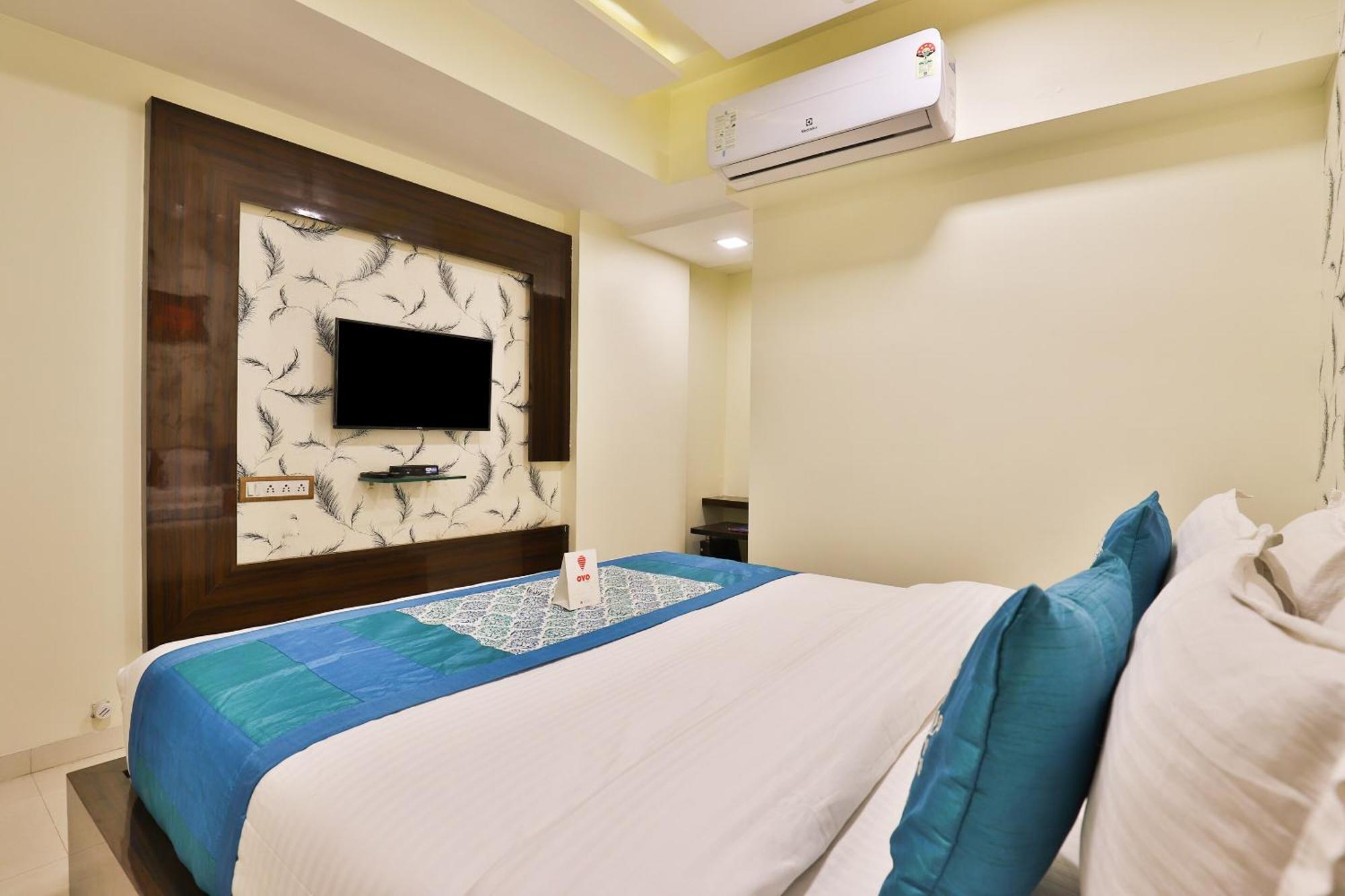 Hotel O Red Apple Ahmedabad Eksteriør bilde