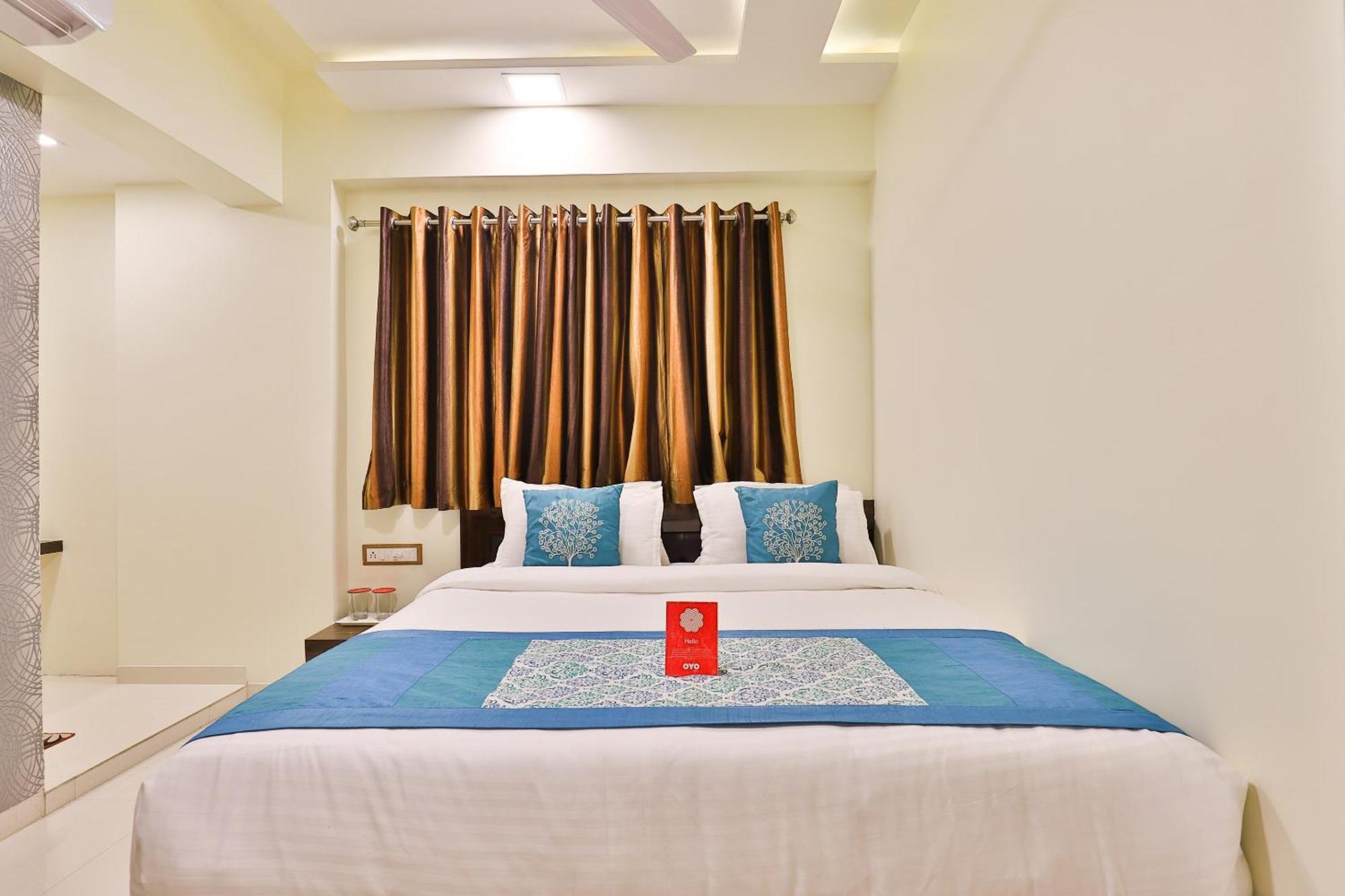 Hotel O Red Apple Ahmedabad Eksteriør bilde