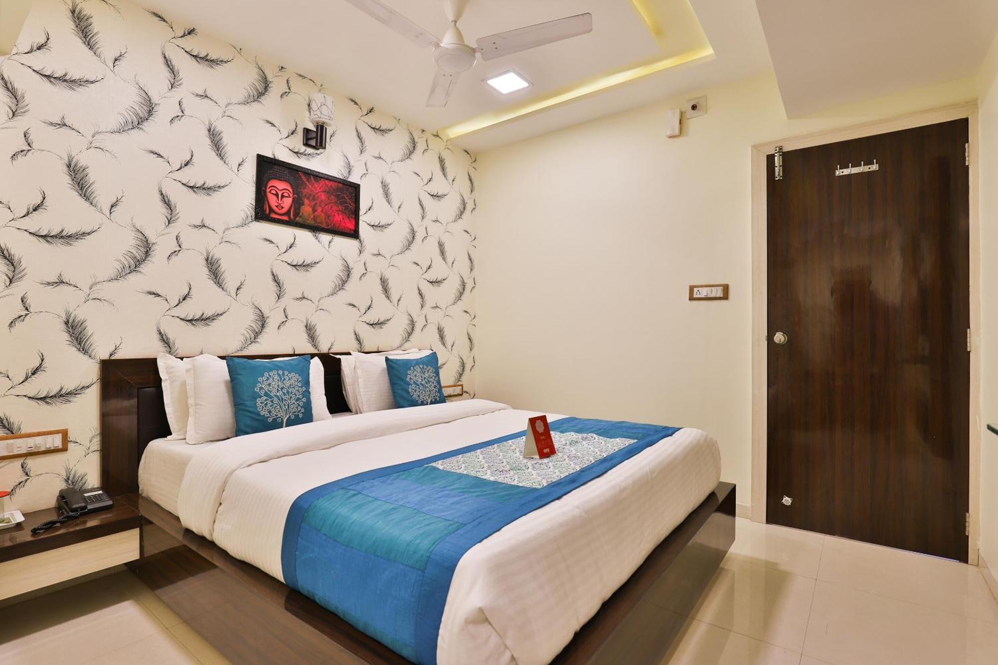 Hotel O Red Apple Ahmedabad Eksteriør bilde