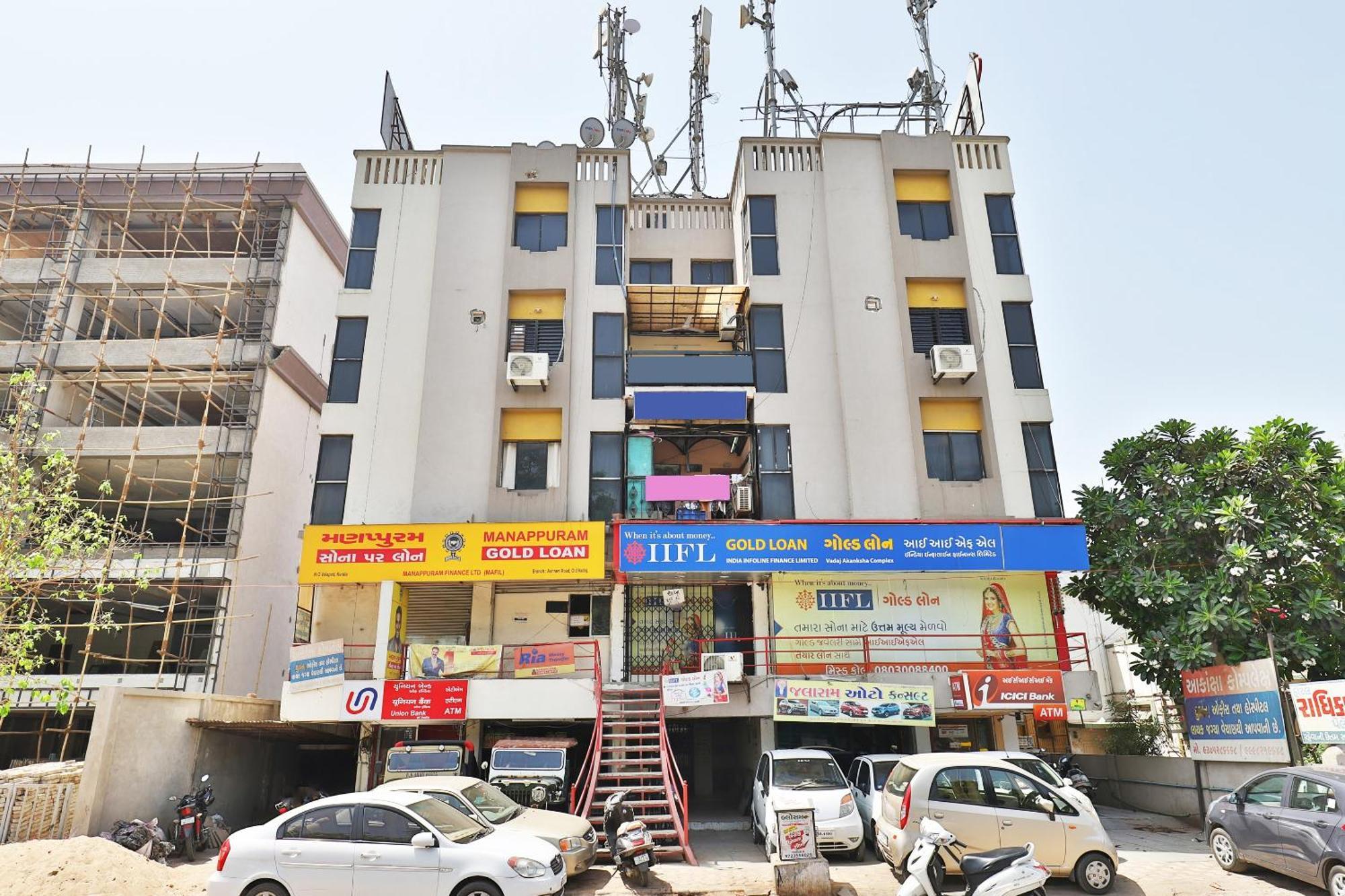Hotel O Red Apple Ahmedabad Eksteriør bilde
